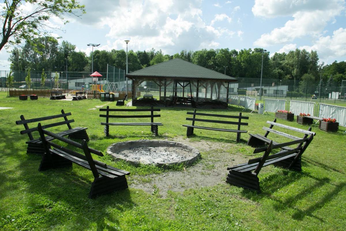 Camping Oaza Blonie Kornik Domki Standard - 3 Pokoje Экстерьер фото