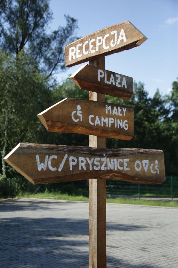 Camping Oaza Blonie Kornik Domki Standard - 3 Pokoje Экстерьер фото