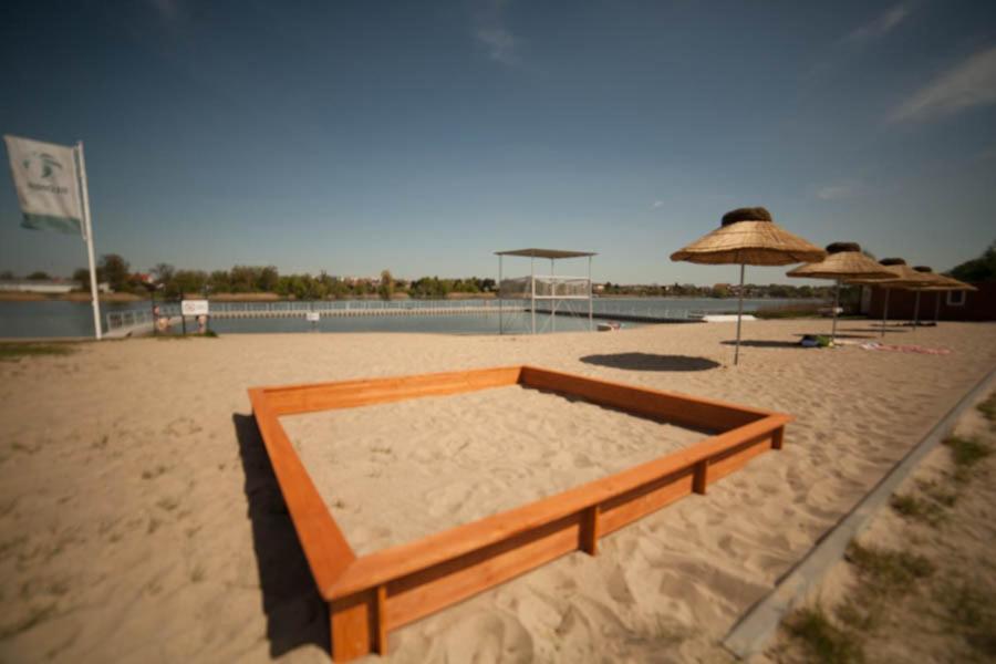 Camping Oaza Blonie Kornik Domki Standard - 3 Pokoje Экстерьер фото